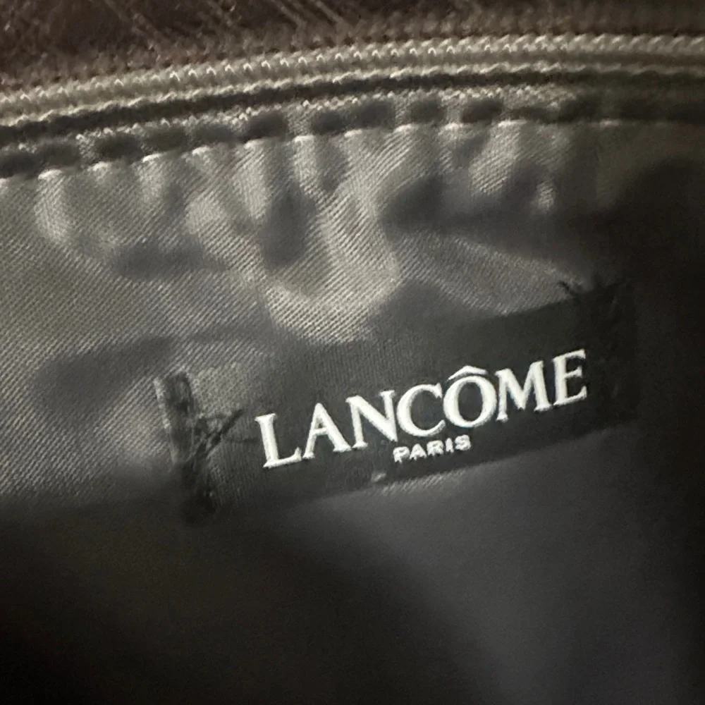 Lancome Idole Cafe Crush Set with Pink Gloss and Blue Cleanser - Picture 4 of 8